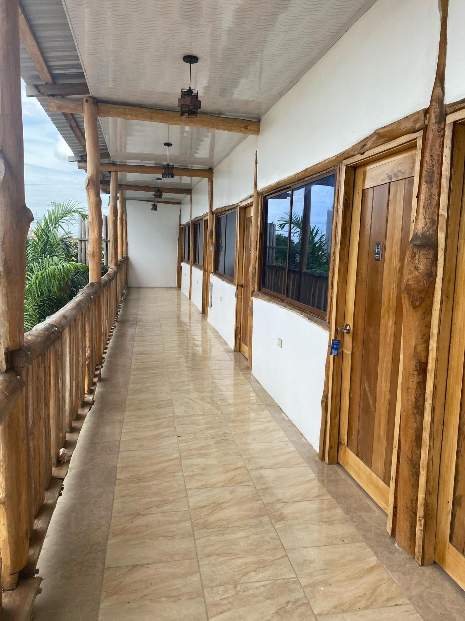 Hostal Yolanda Playas Exterior photo